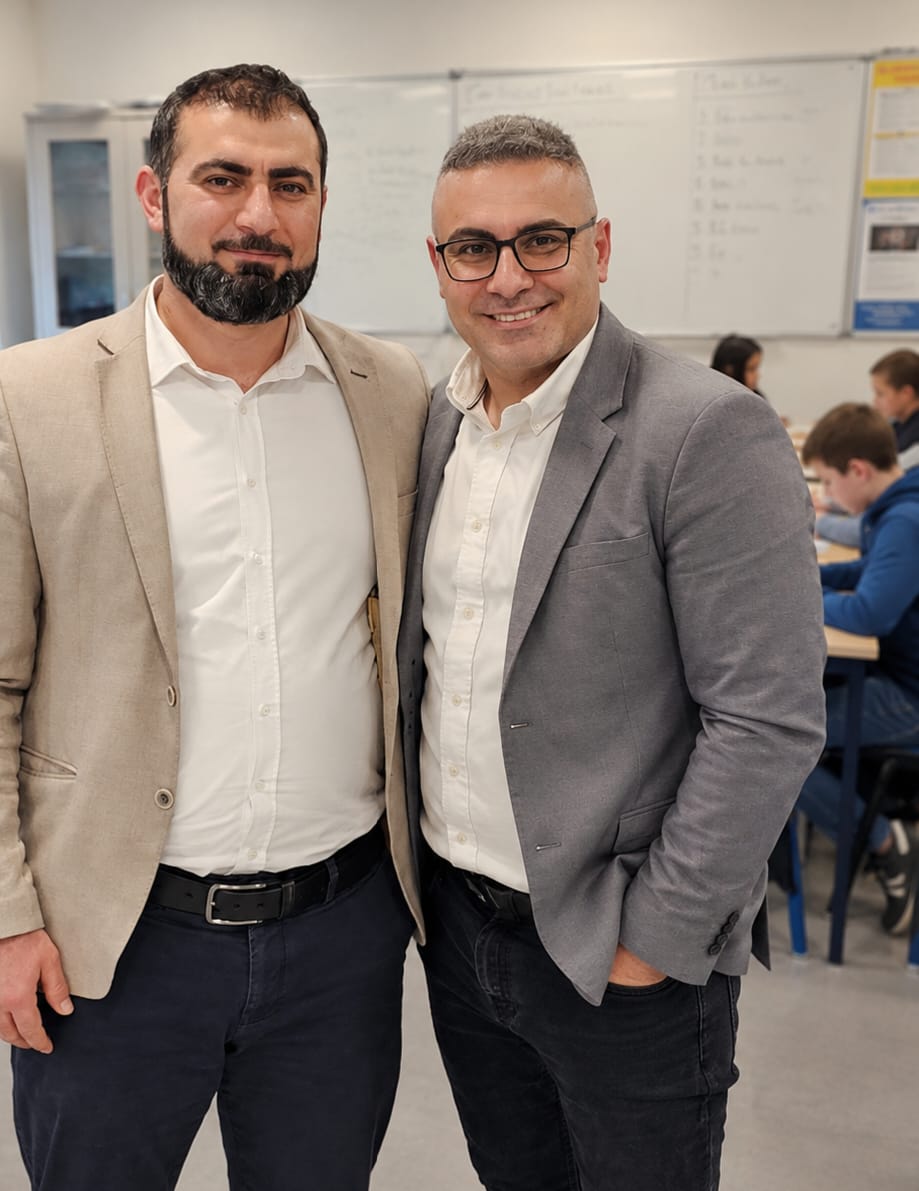 Sahin en Murat op Oxford Academy 01